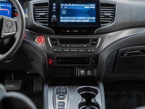 Used 2022 Honda Pilot Sport image 26