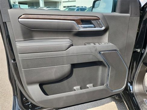 New 2026 GMC Sierra 1500 Elevation image 12