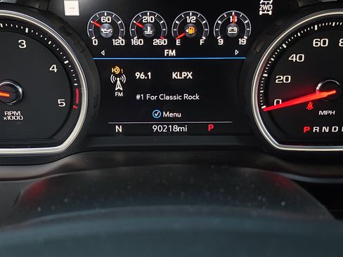 Used 2021 Chevrolet Silverado 2500 High Country w/ Z71 Off-Road Package image 22