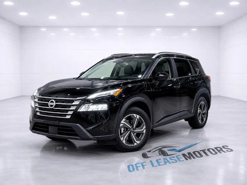 Used 2024 Nissan Rogue SV w/ SV Premium Package AWD/4WD image 1