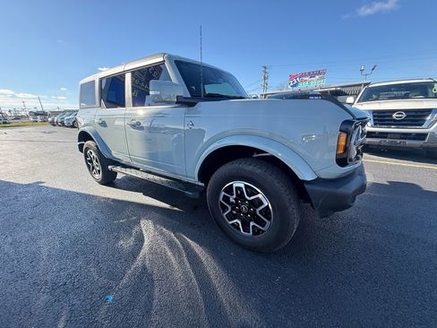 Used 2024 Ford Bronco Outer Banks image 1