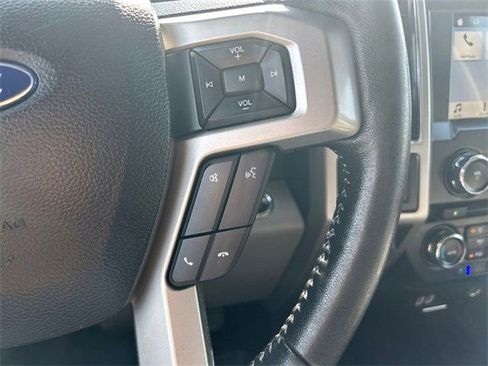 Used 2018 Ford F150 Lariat image 23