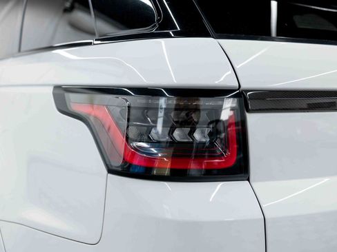 Used 2022 Land Rover Range Rover Sport SVR AWD/4WD image 29