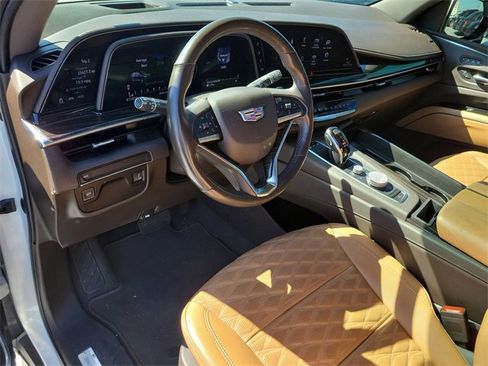 Certified 2021 Cadillac Escalade Premium Luxury image 16