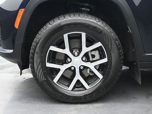 Used 2024 Jeep Grand Cherokee L Limited w/ Trailer Tow Package image 24