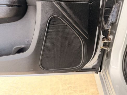 Used 2019 Dodge Charger R/T w/ Blacktop Package image 24