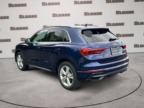 Used 2022 Audi Q3 2.0T Premium Plus w/ Premium Plus Package AWD/4WD image 3