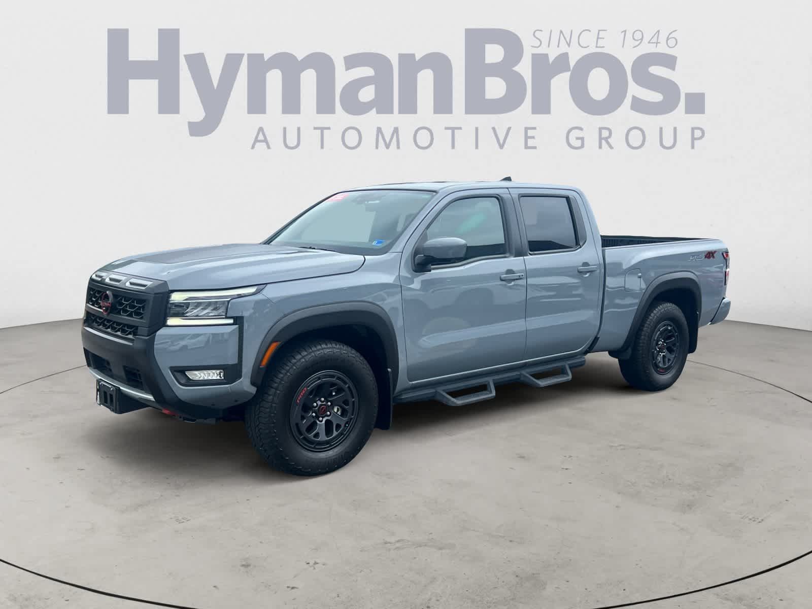 Certified 2025 Nissan Frontier PRO-4X w/ Pro Premium Package AWD/4WD image 8