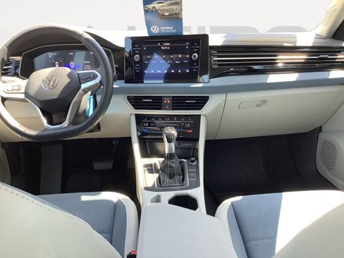 New 2025 Volkswagen Jetta SE image 14