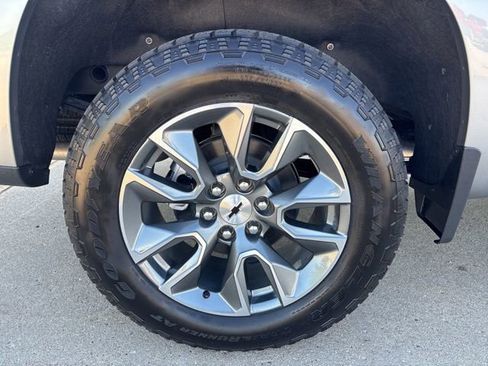 New 2026 Chevrolet Silverado 1500 RST AWD/4WD image 9