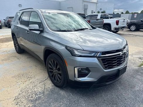 Used 2023 Chevrolet Traverse RS w/ LPO, Cargo Package AWD/4WD image 22