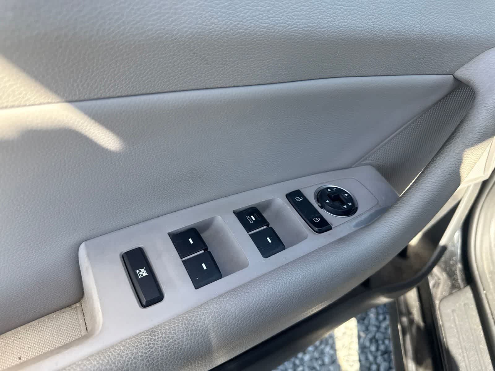 Used 2019 Hyundai Sonata SE FWD image 18