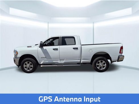 Used 2024 RAM 2500 Big Horn AWD/4WD image 2