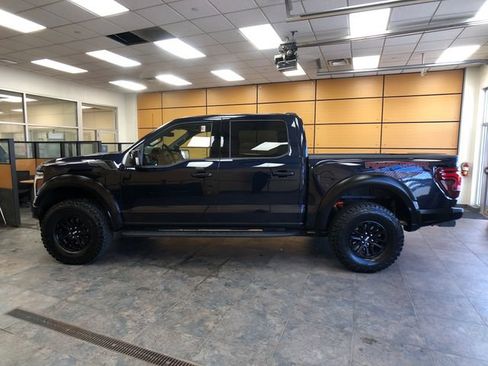 Used 2025 Ford F150 Raptor AWD/4WD image 4