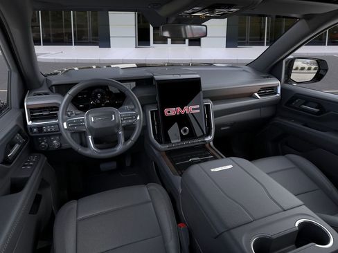 New 2026 GMC Yukon Denali w/ LPO, Floor Liner Package image 18