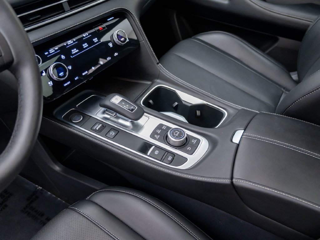 Certified 2025 INFINITI QX60 Luxe w/ Black Edition AWD/4WD image 12