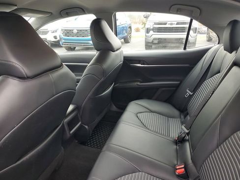 Used 2024 Toyota Camry SE image 8