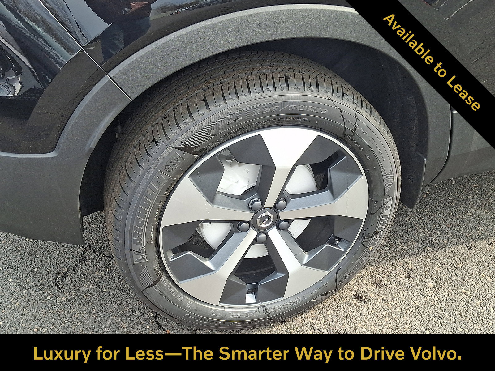 Certified 2026 Volvo XC40 B5 Core w/ Protection Package Premier AWD/4WD image 7