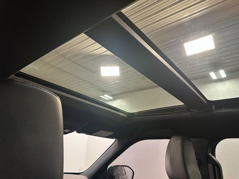 Used 2022 Ford Explorer ST-Line w/ Class IV Trailer Tow Package image 80