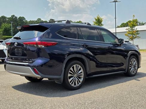 Used 2020 Toyota Highlander Platinum AWD/4WD image 5