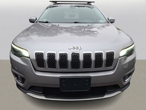 Used 2019 Jeep Cherokee Limited image 2
