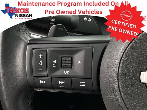 Used 2024 Nissan Rogue SV w/ SV Premium Package image 23