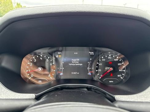 Used 2024 Jeep Compass Latitude AWD/4WD image 25