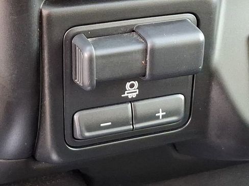 Used 2023 Chevrolet Silverado 2500 High Country image 29