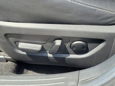 Used 2024 MAZDA CX-50 AWD 2.5 S w/ Preferred Package image 6