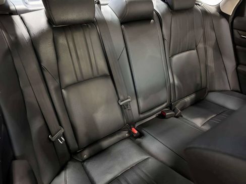 Used 2020 Honda Accord Touring image 15