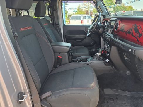 Used 2020 Jeep Wrangler Unlimited Rubicon w/ LED Lighting Group AWD/4WD image 29