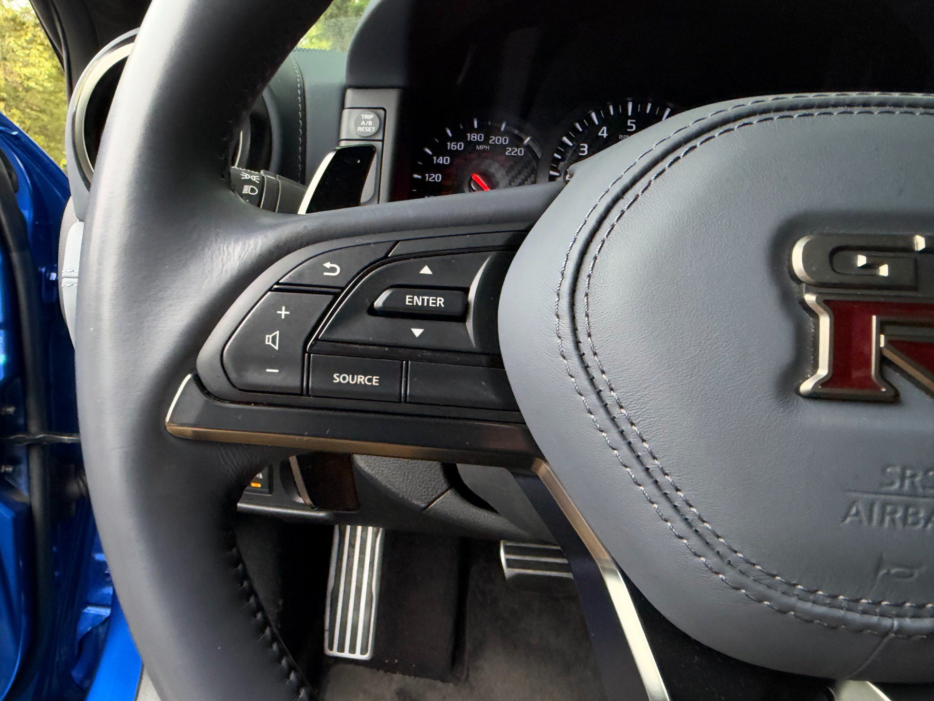 Used 2020 Nissan GT-R Premium AWD/4WD image 22