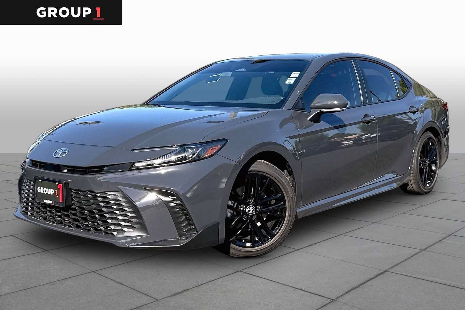 Certified 2026 Toyota Camry SE FWD image 1