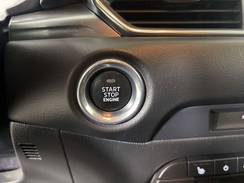 Used 2025 MAZDA CX-5 AWD 2.5 S w/ Preferred Package image 17