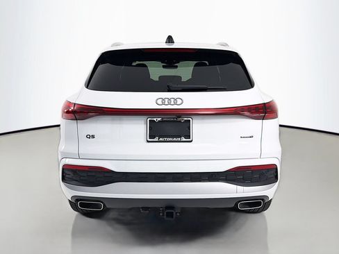 Used 2025 Audi Q5 Premium Plus w/ Premium Plus AWD/4WD image 6
