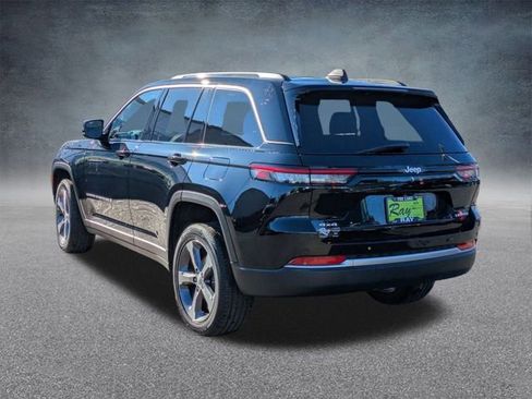 New 2026 Jeep Grand Cherokee Limited AWD/4WD image 6