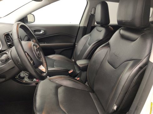 Used 2018 Jeep Compass Limited AWD/4WD image 17