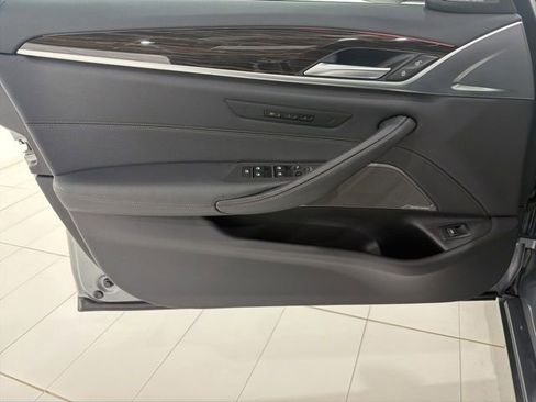 Certified 2023 BMW 530i xDrive 530i xDrive w/ Premium Package image 10