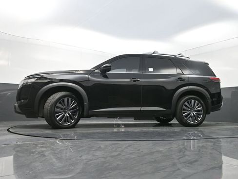 Used 2024 Nissan Pathfinder SL w/ SL Premium Package image 31