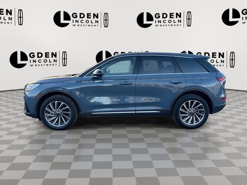 Used 2025 Lincoln Corsair Reserve image 5