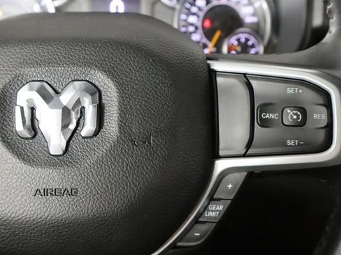 Used 2022 RAM 1500 Big Horn AWD/4WD image 10