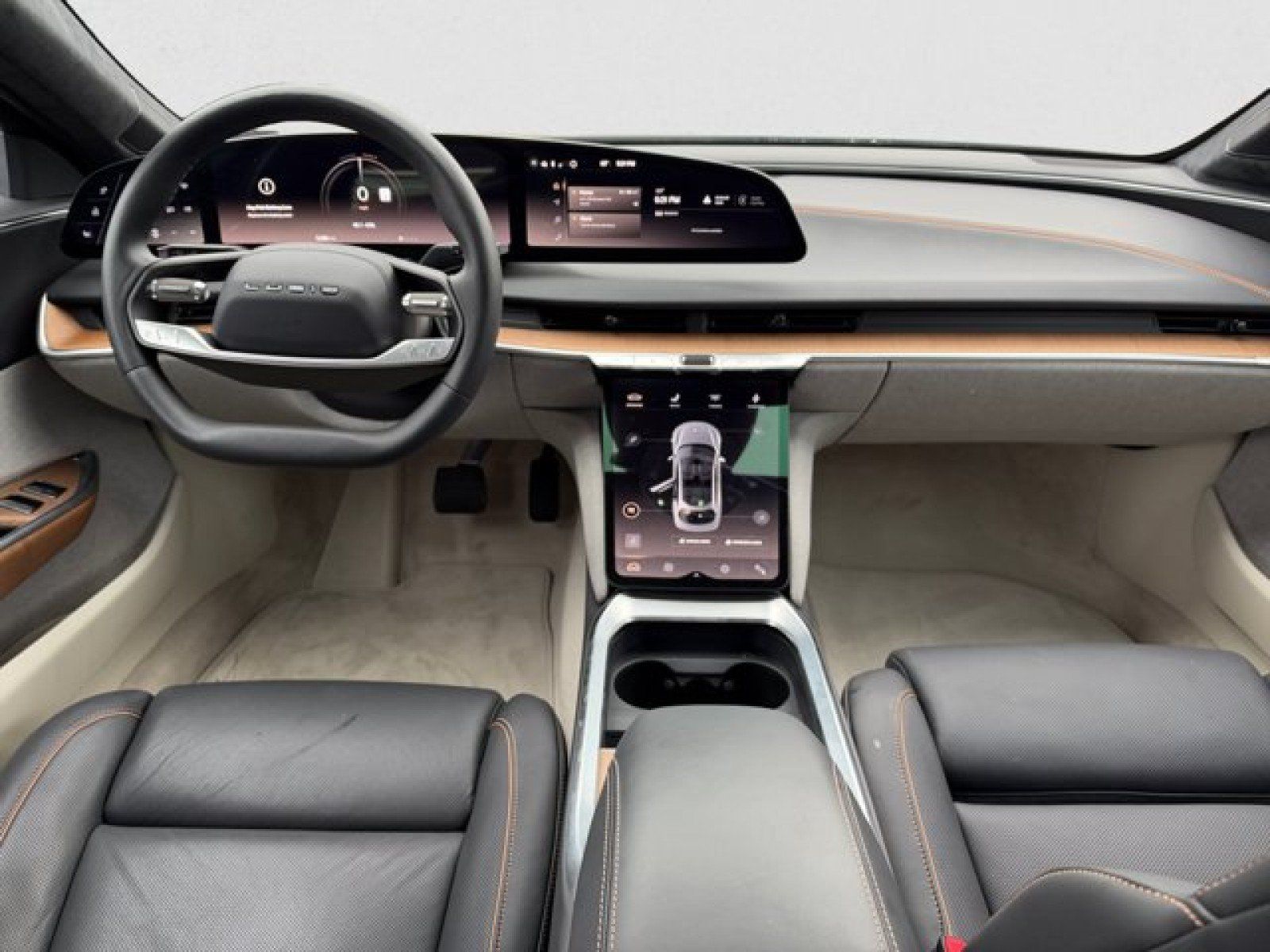 Used 2024 Lucid Air Pure RWD image 13