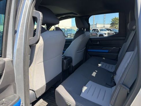 Used 2025 Toyota Tacoma TRD Off-Road w/ TRD Off Road Upgrade Package image 14