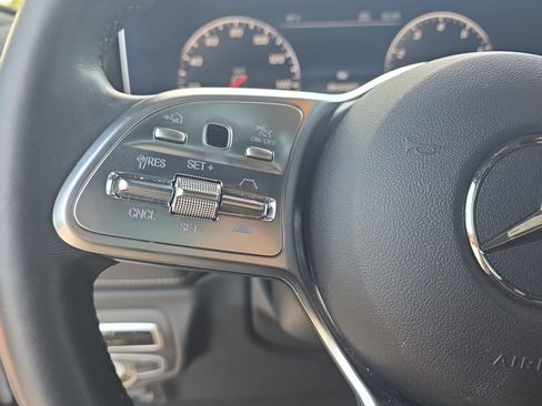 Used 2024 Mercedes-Benz G 550 image 16