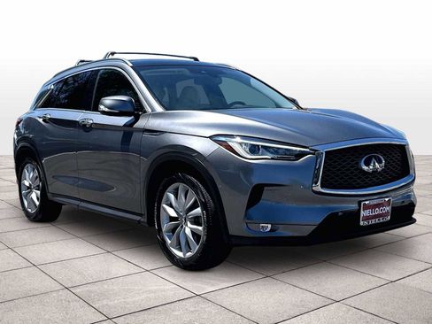 Used 2019 INFINITI QX50 Essential w/ Premium Heat Package AWD/4WD image 2