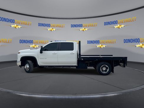 Used 2024 Chevrolet Silverado 3500 LT w/ Convenience Package AWD/4WD image 5