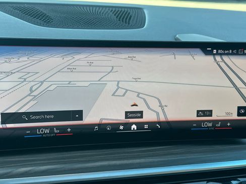 Used 2026 BMW X5 xDrive50e image 22