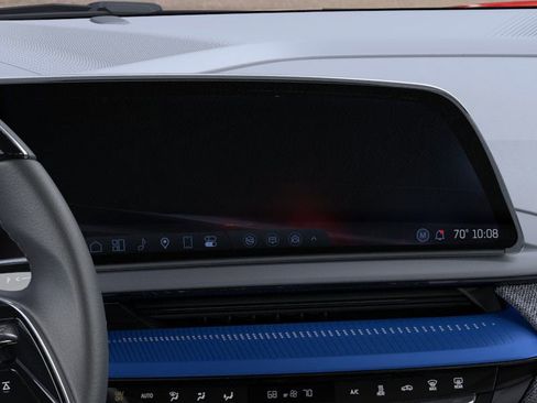 New 2026 Cadillac Optiq V image 20