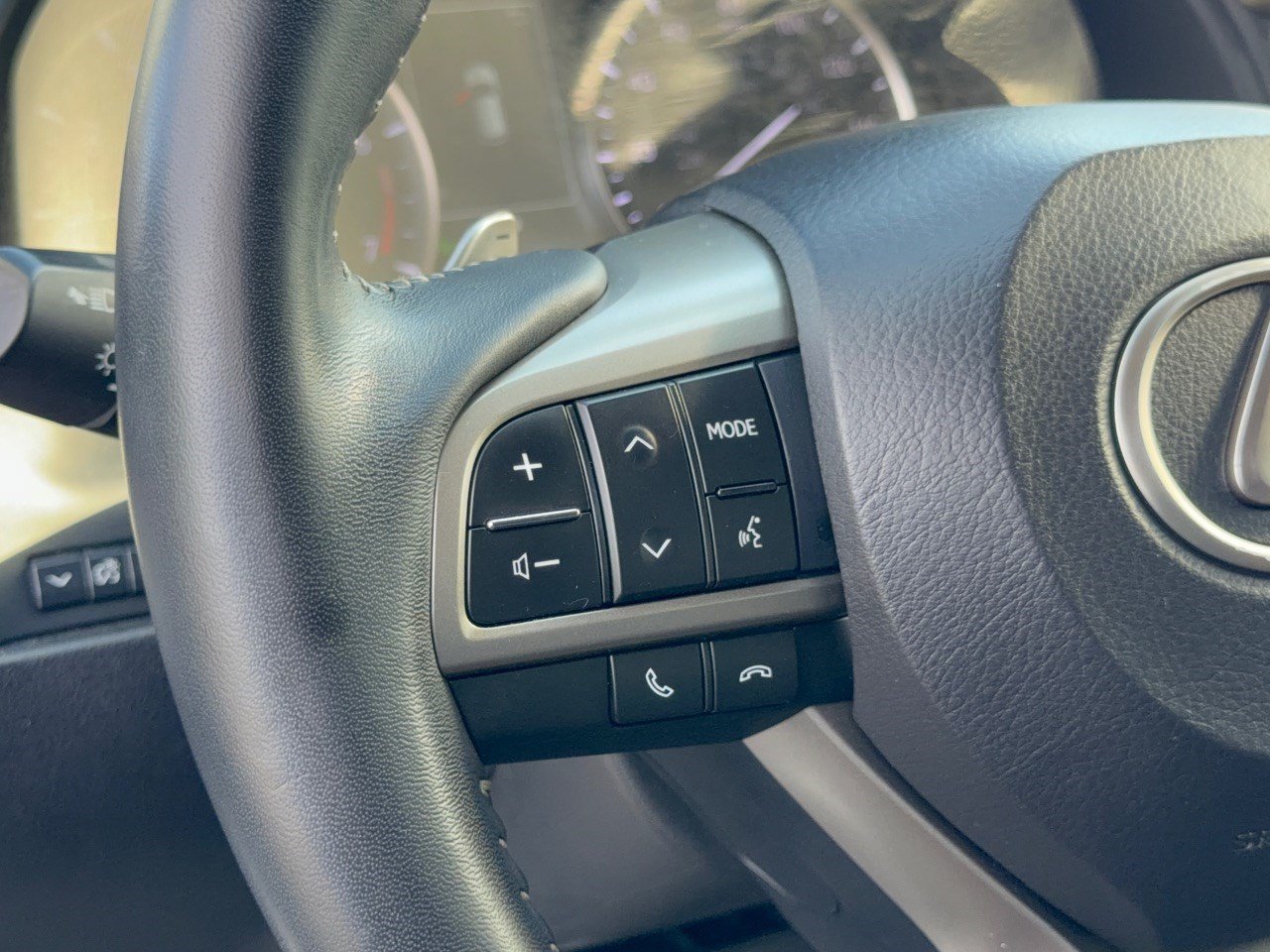 Used 2021 Lexus RX 350 FWD w/ Premium Package image 18