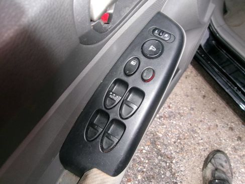 Used 2011 Honda Civic LX image 7